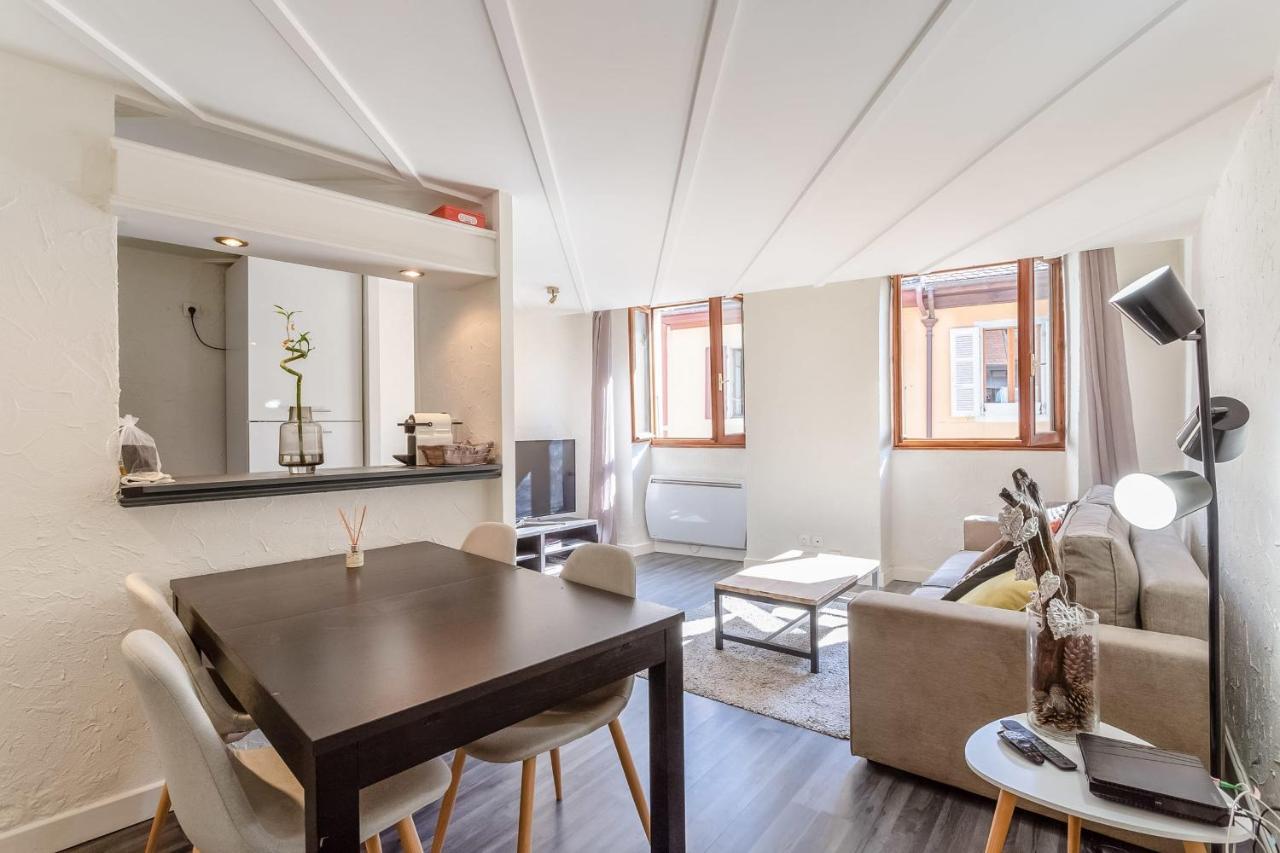 Le Saint Jean - Appartement Rue Carnot Pour 2 - 4 Pers Annecy Luaran gambar