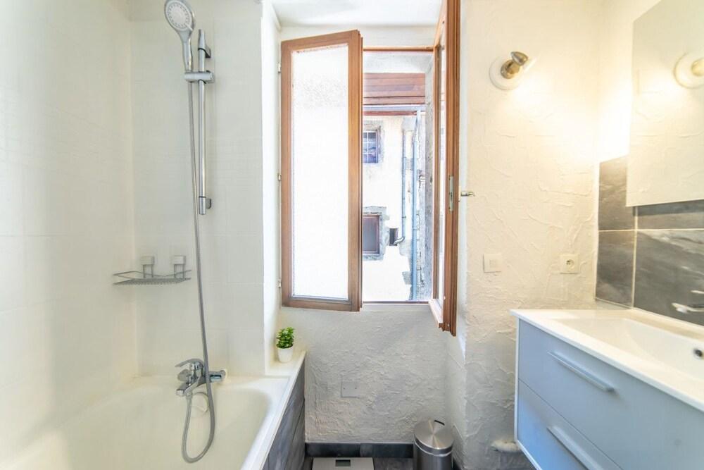 Le Saint Jean - Appartement Rue Carnot Pour 2 - 4 Pers Annecy Luaran gambar